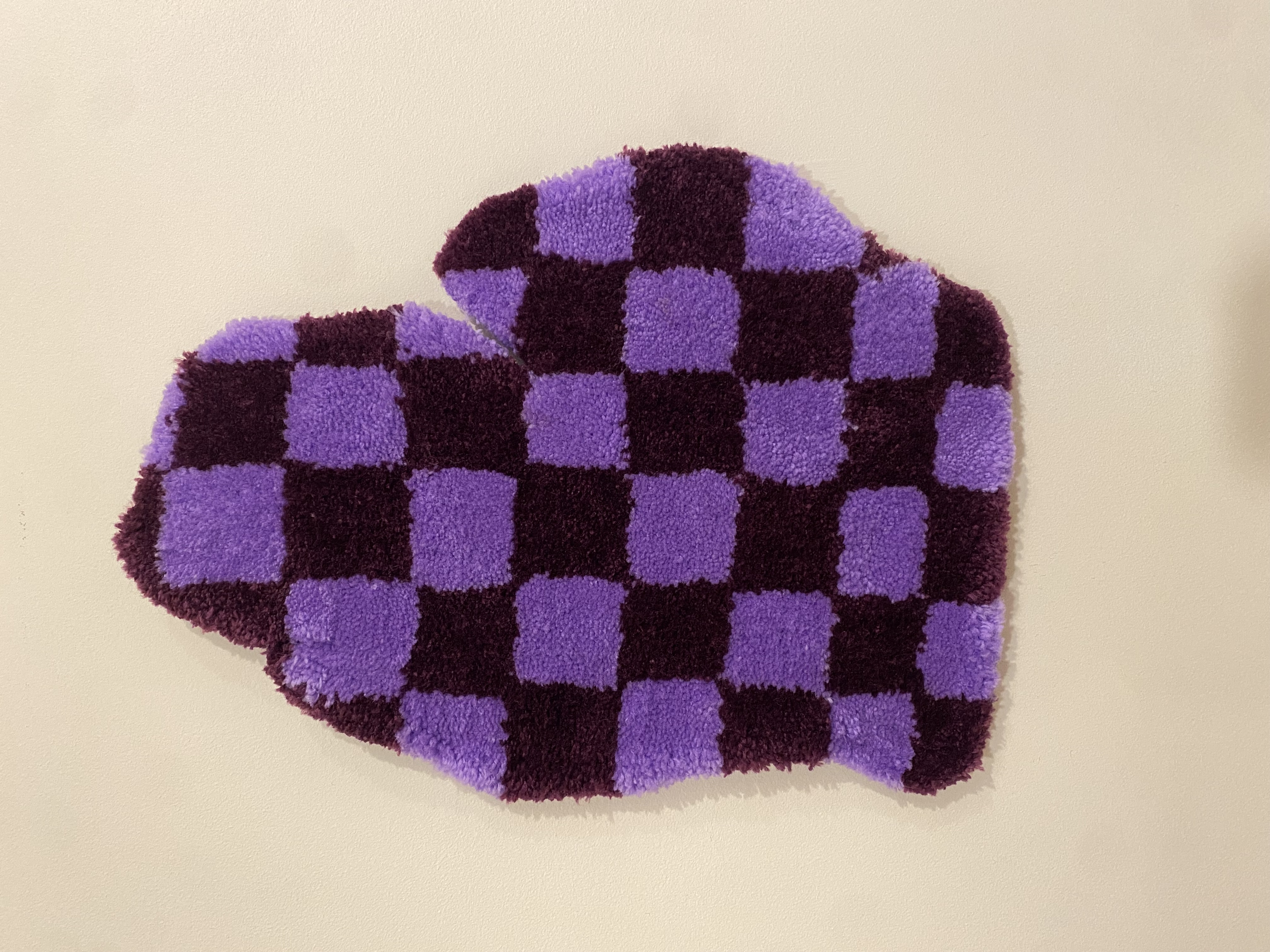 Purple Checker Mitten Rug